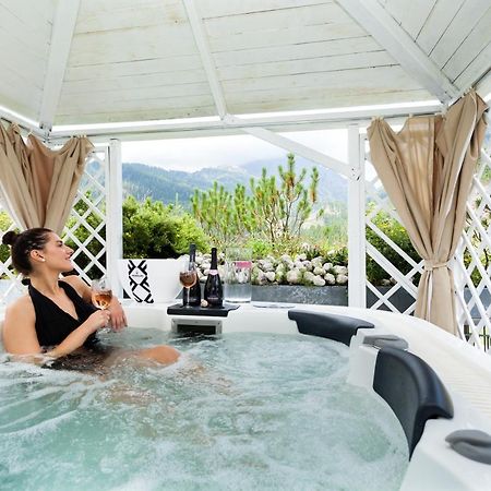 Hotel Vienna San Martino Di Castrozza Eksteriør bilde