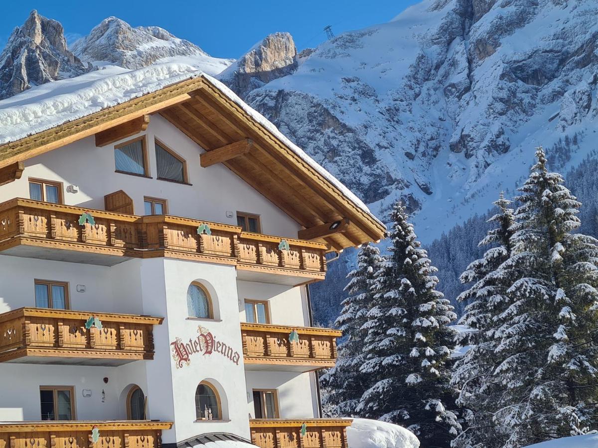 Hotel Vienna San Martino Di Castrozza Eksteriør bilde